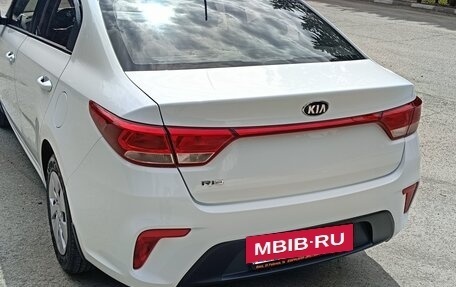 KIA Rio IV, 2017 год, 1 140 000 рублей, 18 фотография
