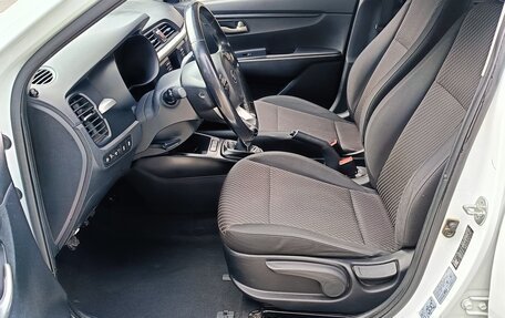 KIA Rio IV, 2017 год, 1 140 000 рублей, 27 фотография