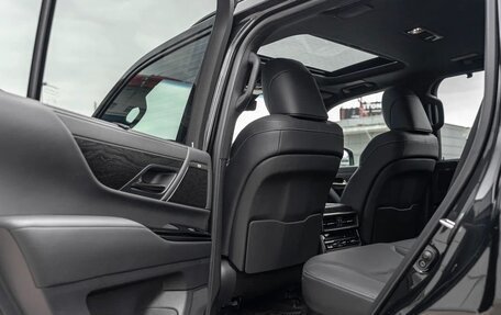 Lexus LX, 2025 год, 18 490 000 рублей, 33 фотография