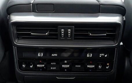 Lexus LX, 2025 год, 18 490 000 рублей, 38 фотография