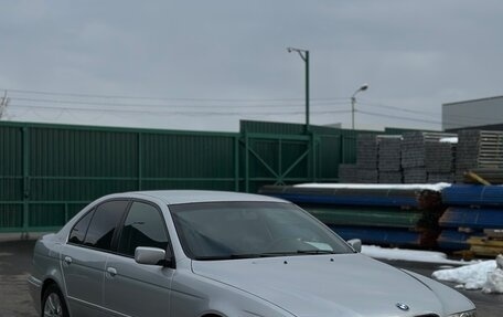 BMW 5 серия, 1998 год, 780 000 рублей, 3 фотография