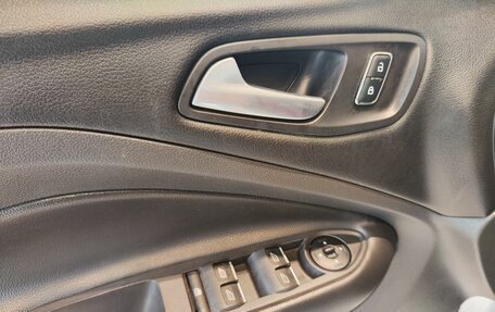 Ford Kuga III, 2015 год, 1 220 000 рублей, 5 фотография