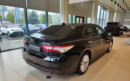 Toyota Camry, 2019 год, 3 150 000 рублей, 3 фотография