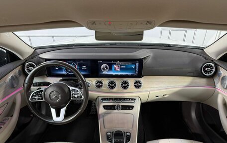 Mercedes-Benz E-Класс, 2018 год, 4 090 000 рублей, 2 фотография
