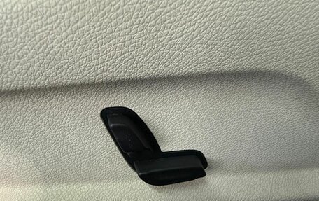 Mercedes-Benz E-Класс, 2018 год, 4 090 000 рублей, 25 фотография