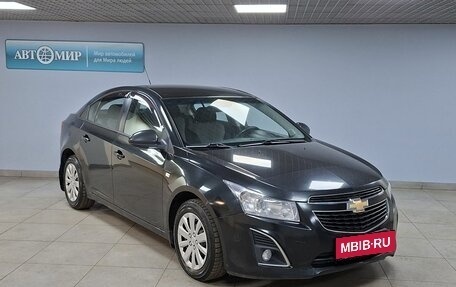 Chevrolet Cruze II, 2013 год, 749 000 рублей, 3 фотография