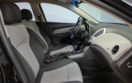 Chevrolet Cruze II, 2013 год, 749 000 рублей, 10 фотография