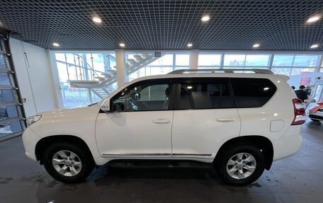 Toyota Land Cruiser Prado 150 рестайлинг 2, 2010 год, 2 690 000 рублей, 6 фотография