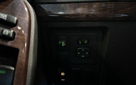 Toyota Land Cruiser Prado 150 рестайлинг 2, 2010 год, 2 690 000 рублей, 28 фотография
