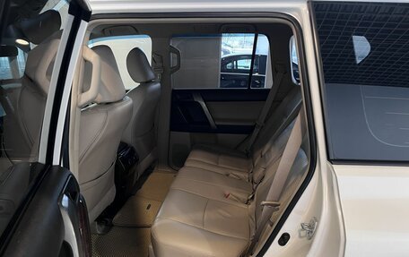 Toyota Land Cruiser Prado 150 рестайлинг 2, 2010 год, 2 690 000 рублей, 23 фотография