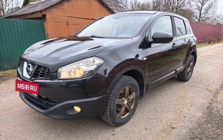 Nissan Qashqai, 2010 год, 750 000 рублей, 4 фотография