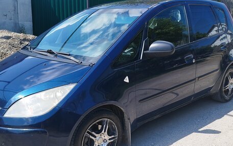 Mitsubishi Colt VI рестайлинг, 2008 год, 450 000 рублей, 4 фотография