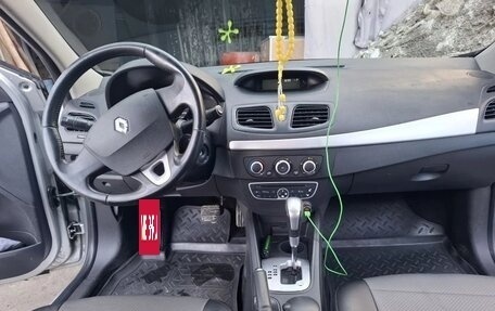 Renault Fluence I, 2012 год, 650 000 рублей, 5 фотография
