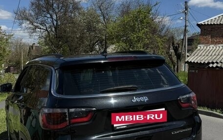 Jeep Compass II, 2020 год, 2 400 000 рублей, 2 фотография