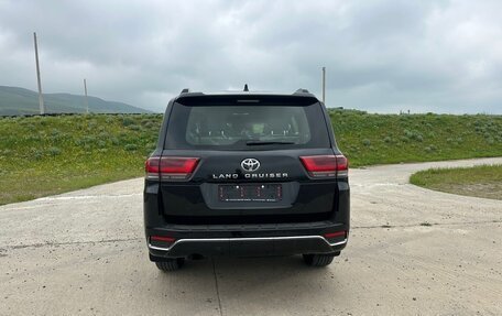 Toyota Land Cruiser, 2026 год, 15 700 000 рублей, 2 фотография