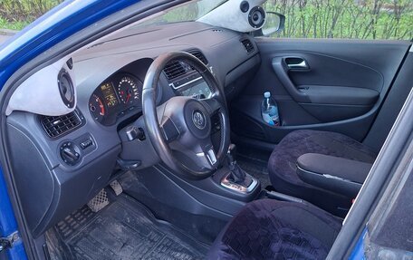 Volkswagen Polo VI (EU Market), 2010 год, 600 000 рублей, 14 фотография
