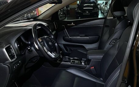KIA Sportage IV рестайлинг, 2021 год, 2 130 000 рублей, 6 фотография
