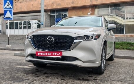 Mazda CX-5 II, 2023 год, 1 800 000 рублей, 3 фотография