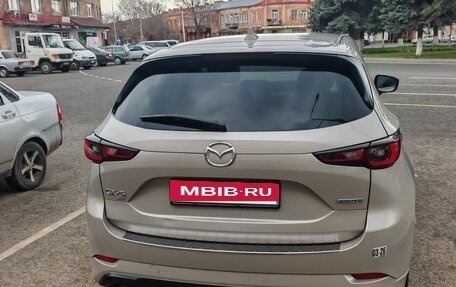 Mazda CX-5 II, 2023 год, 1 800 000 рублей, 5 фотография