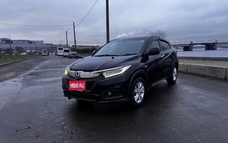 Honda Vezel, 2018 год, 1 650 000 рублей, 4 фотография