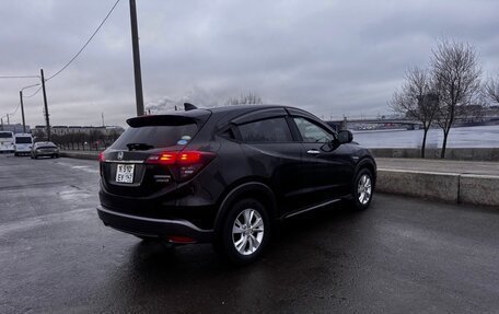 Honda Vezel, 2018 год, 1 650 000 рублей, 10 фотография