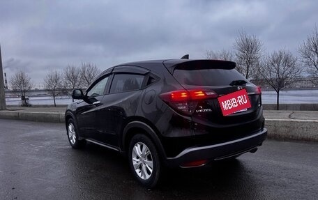 Honda Vezel, 2018 год, 1 650 000 рублей, 5 фотография