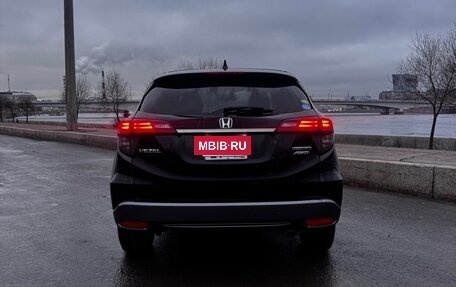 Honda Vezel, 2018 год, 1 650 000 рублей, 7 фотография