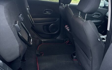 Honda Vezel, 2018 год, 1 650 000 рублей, 23 фотография