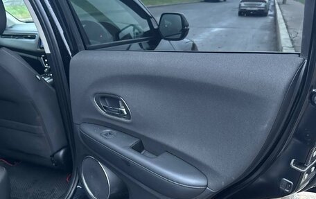 Honda Vezel, 2018 год, 1 650 000 рублей, 29 фотография