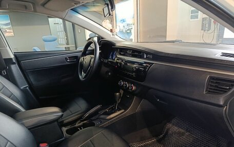 Toyota Corolla, 2014 год, 1 059 000 рублей, 8 фотография