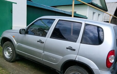 Chevrolet Niva I рестайлинг, 2010 год, 410 000 рублей, 1 фотография
