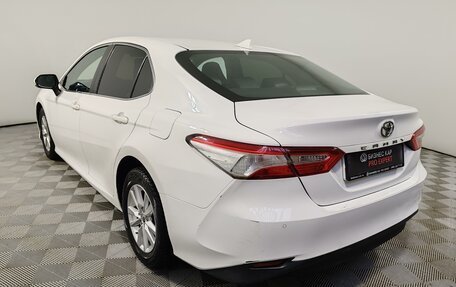 Toyota Camry, 2019 год, 1 899 000 рублей, 7 фотография