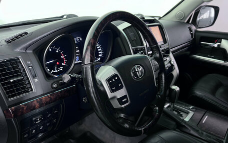 Toyota Land Cruiser 200, 2012 год, 3 350 000 рублей, 10 фотография
