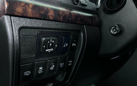 Toyota Land Cruiser 200, 2012 год, 3 350 000 рублей, 17 фотография
