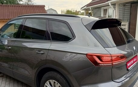 Volkswagen Touareg III, 2021 год, 8 100 000 рублей, 1 фотография