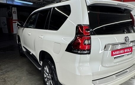 Toyota Land Cruiser Prado 150 рестайлинг 2, 2017 год, 4 300 000 рублей, 2 фотография