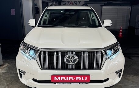 Toyota Land Cruiser Prado 150 рестайлинг 2, 2017 год, 4 300 000 рублей, 12 фотография