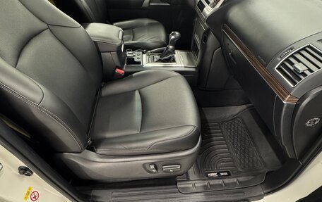 Toyota Land Cruiser Prado 150 рестайлинг 2, 2017 год, 4 300 000 рублей, 27 фотография