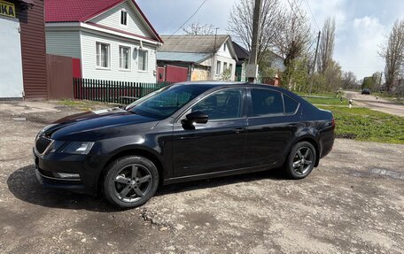 Skoda Octavia, 2018 год, 1 800 000 рублей, 2 фотография