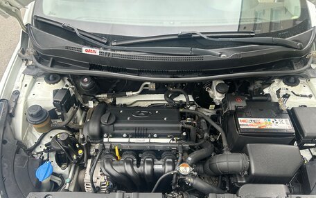 Hyundai Solaris II рестайлинг, 2014 год, 955 000 рублей, 7 фотография