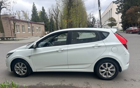 Hyundai Solaris II рестайлинг, 2014 год, 955 000 рублей, 4 фотография