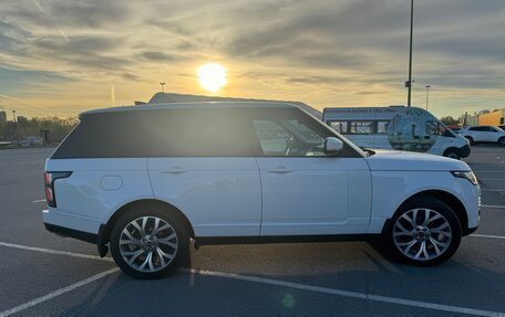 Land Rover Range Rover IV рестайлинг, 2018 год, 5 500 000 рублей, 4 фотография