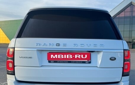 Land Rover Range Rover IV рестайлинг, 2018 год, 5 500 000 рублей, 7 фотография