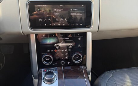 Land Rover Range Rover IV рестайлинг, 2018 год, 5 500 000 рублей, 21 фотография