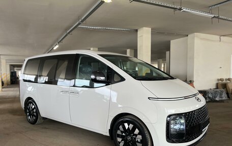 Hyundai Staria, 2025 год, 8 147 000 рублей, 3 фотография