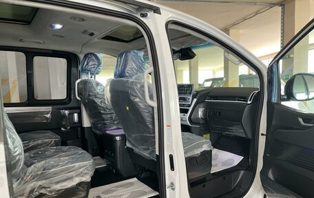 Hyundai Staria, 2025 год, 8 147 000 рублей, 24 фотография