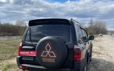 Mitsubishi Pajero III рестайлинг, 2003 год, 900 000 рублей, 12 фотография