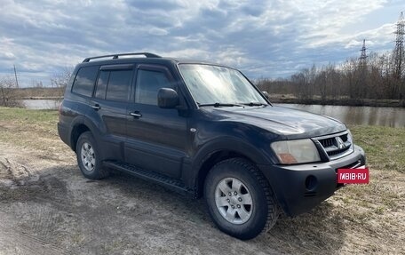 Mitsubishi Pajero III рестайлинг, 2003 год, 900 000 рублей, 14 фотография