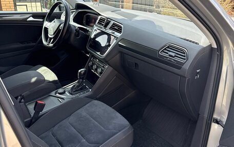 Volkswagen Tiguan II, 2018 год, 3 660 000 рублей, 15 фотография
