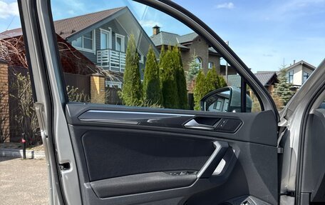 Volkswagen Tiguan II, 2018 год, 3 660 000 рублей, 20 фотография